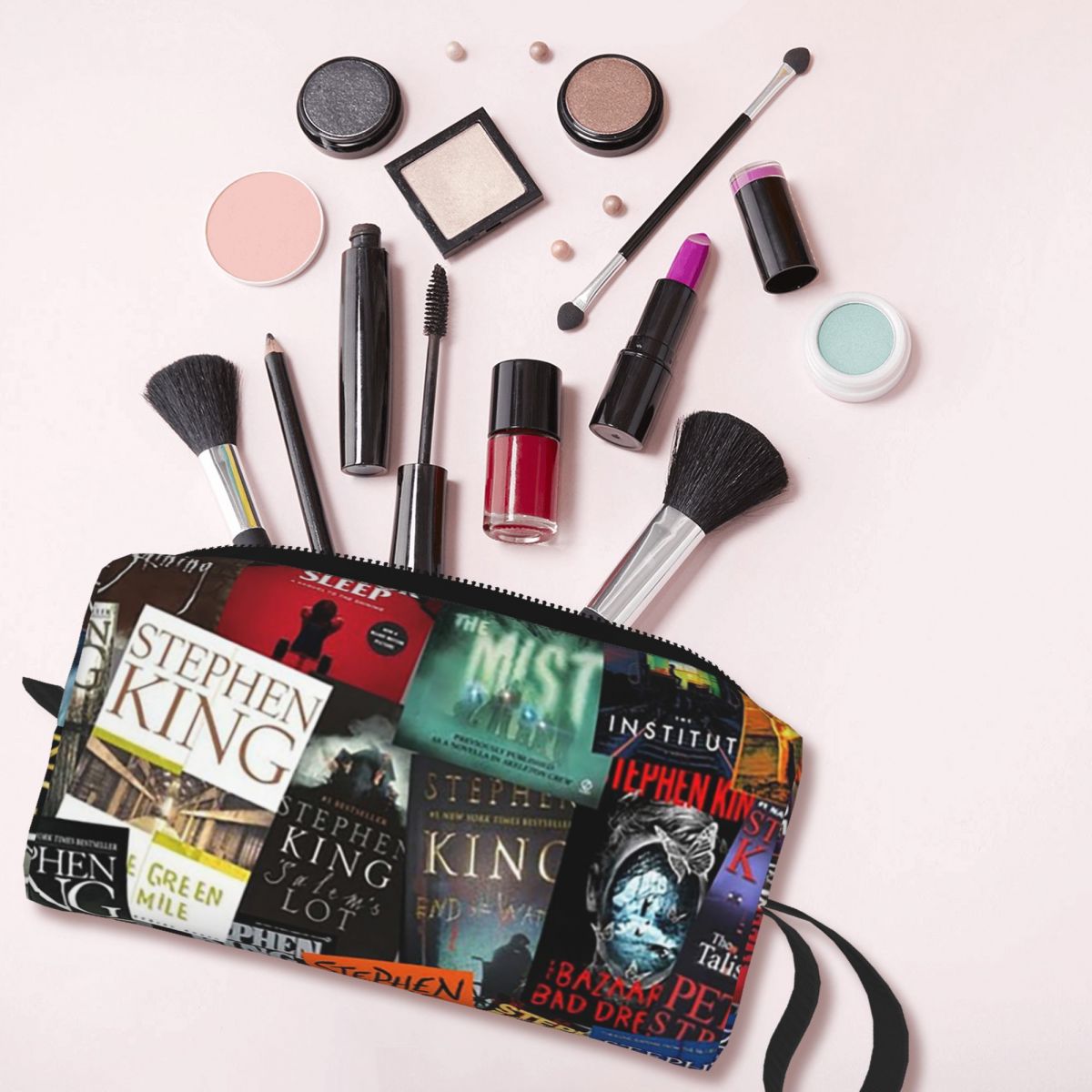 Stephen King Book Covers Horro - Beauty Book Makeup Kit recension och pris