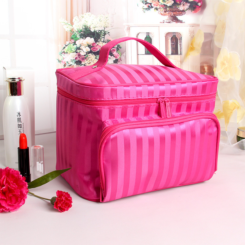  Large Capacity Woman Cosmeti - Beauty Makeup Organizer recension och pris