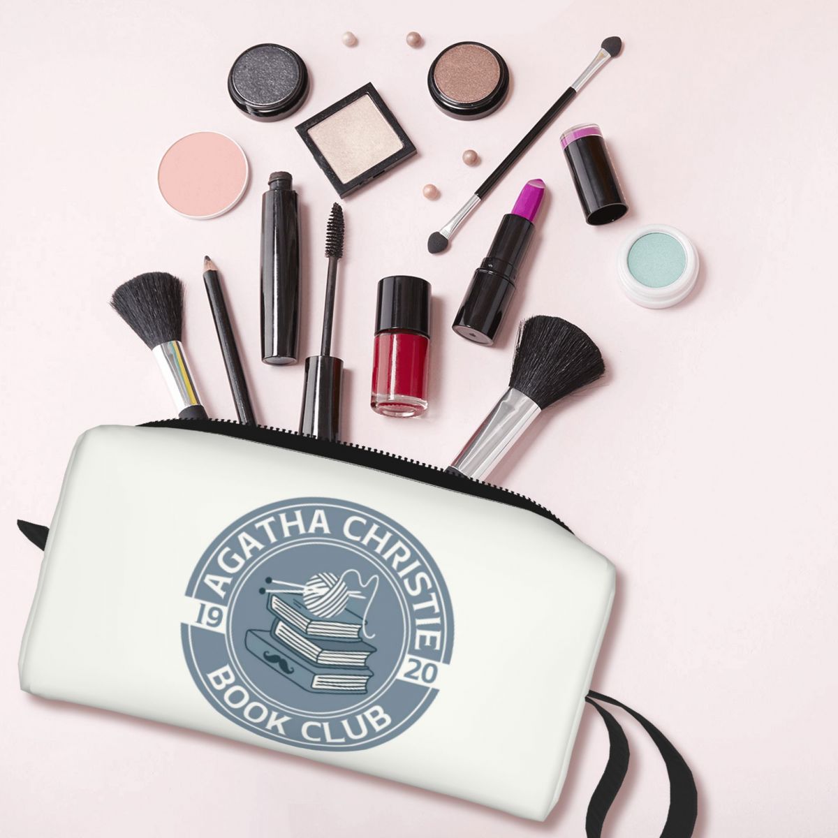 Agatha Christie Book Club Make - Beauty Book Makeup Kit recension och pris