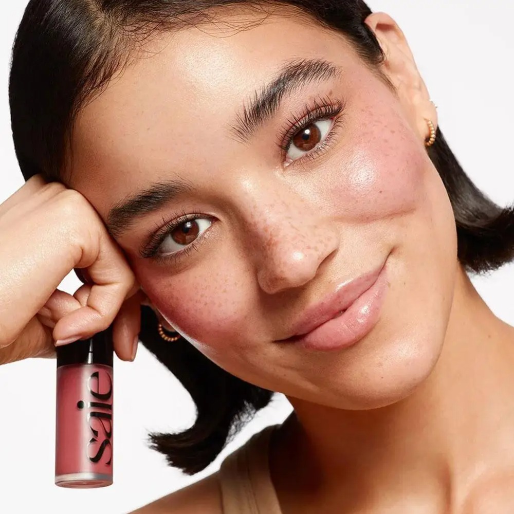 Saie Blush Liquide, Contouring - Rare Beauty Makeup Highlighter recension och pris