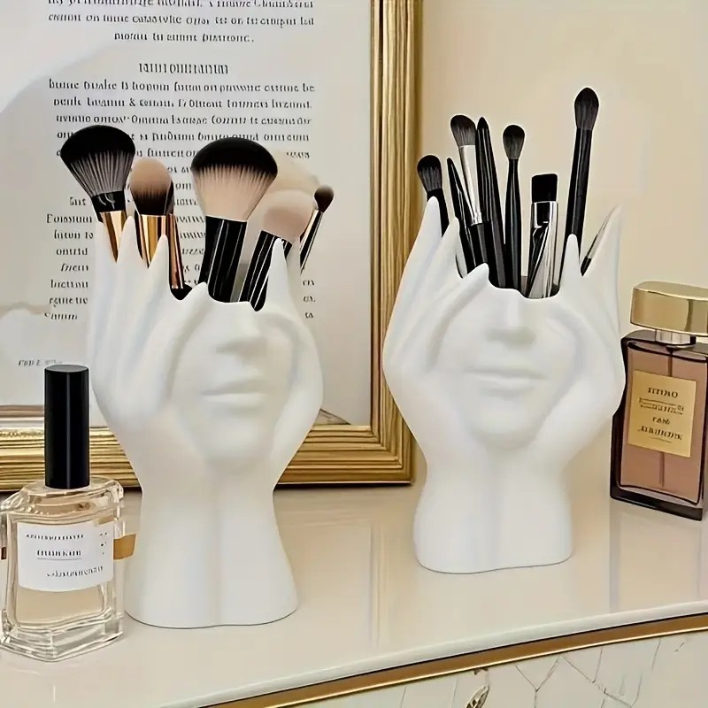 Face Shape Makeup Brush Holder - Beauty Makeup Artist recension och pris
